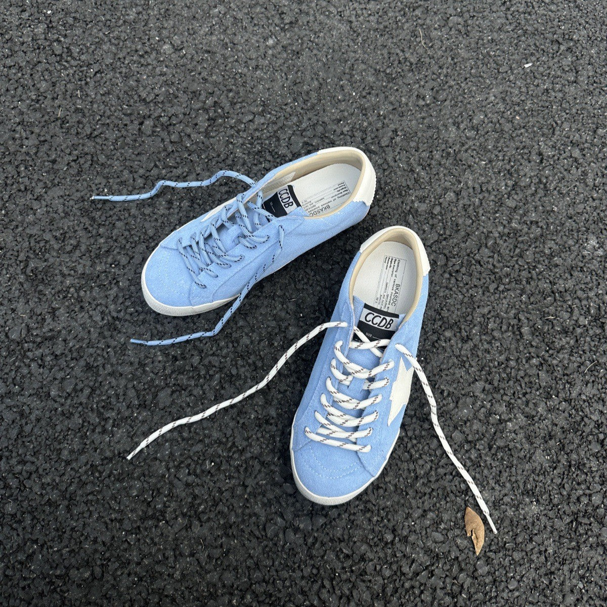 Women's German Training Mandarin Duck Shoelace Distressed Little Sneakers