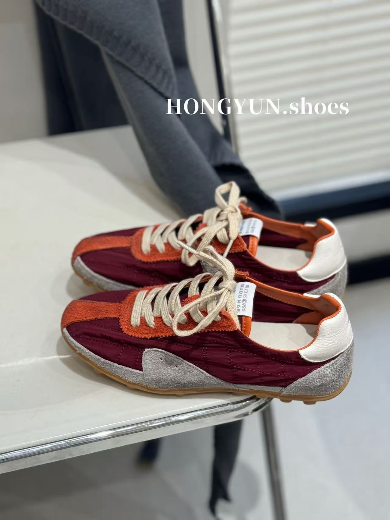 Red Rhyme Cow Suede Stitching German Training Retro Sports Casual Shoes