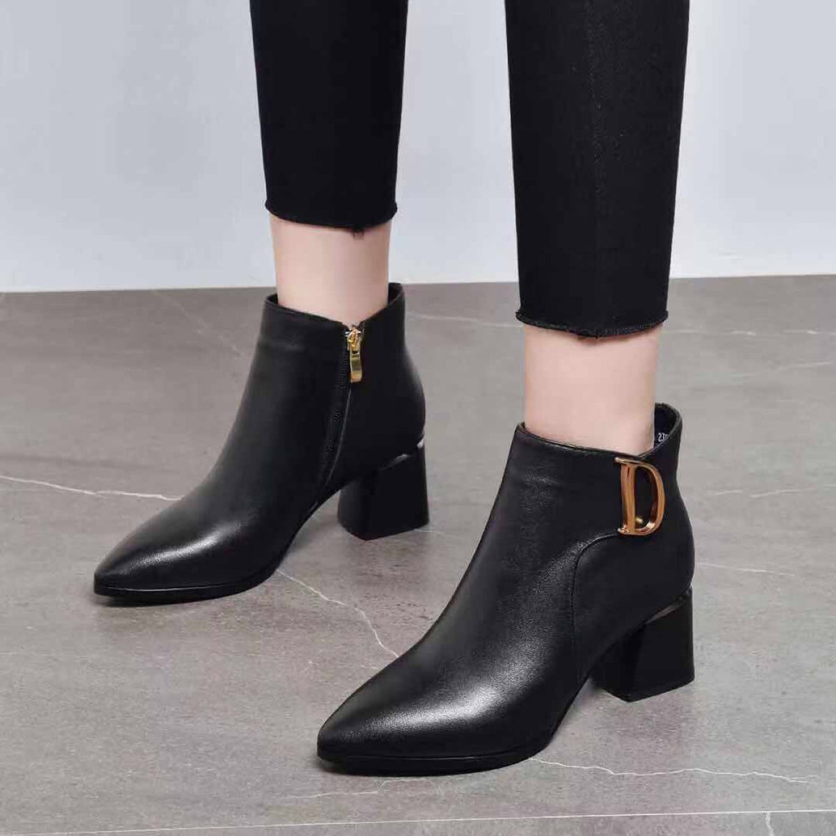 Women's Mid Booties Frosted Sheepskin Fleece-lined Thick Boots